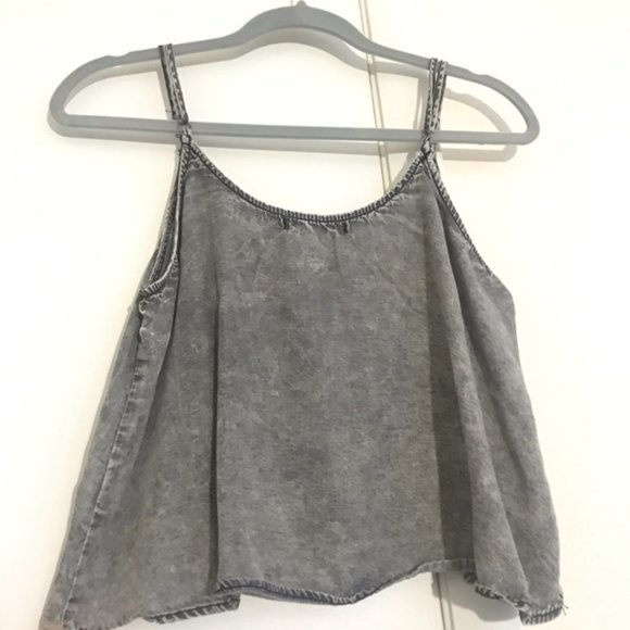 2/$20 Forever21 Washed Out Denim Cropped Tank Top - Picture 3 of 7